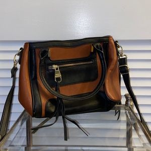 Steve Madden Cross Body